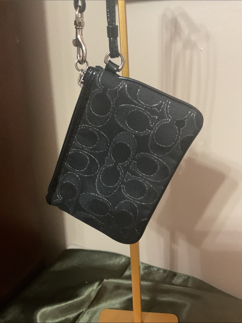Coach Black Signature Logo Wallet Wristlet - Picture 2 of 5